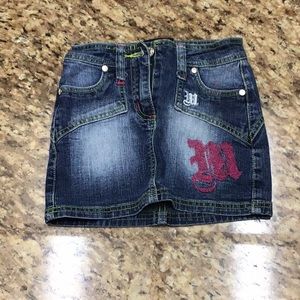 Girls Skirt. Used. $4.